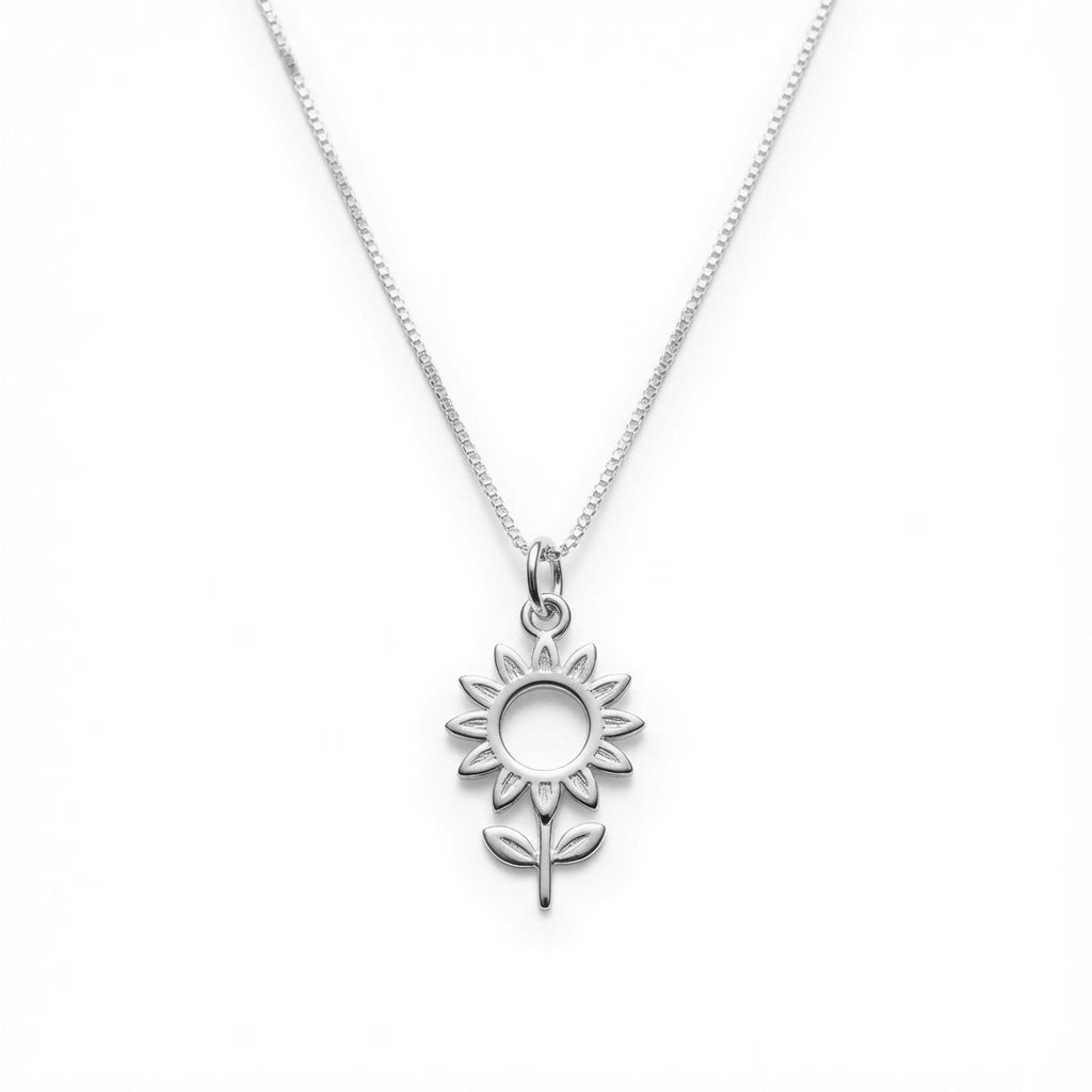 Lindo colar em prata legítima 925 com pingente de flor de girassol, com design perfeito e delicado para mãe ou filha usarem.